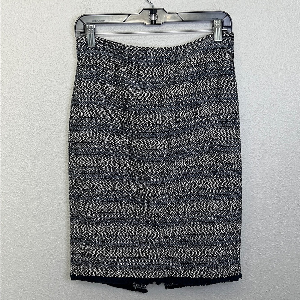 JCrew Tweed Fringe Hem Pencil Skirt Size 6